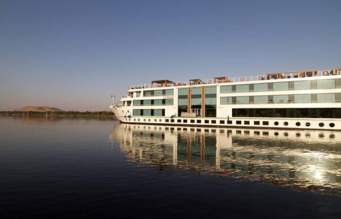Le Fayan Nile Cruise luxor